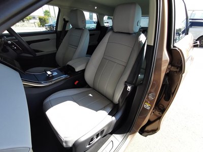 2025 LAND Rover RANGE ROVER EVOQUE — миниатюра 22