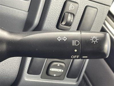 2015 Toyota LAND CRUISER 70 thumbnail 36