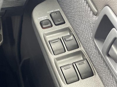 2015 Toyota LAND CRUISER 70 thumbnail 22