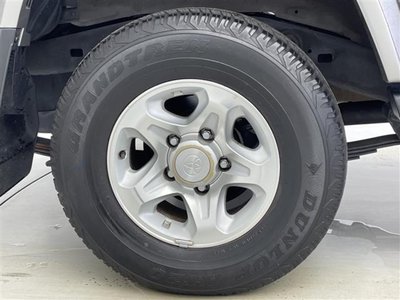 2015 Toyota LAND CRUISER 70 thumbnail 20