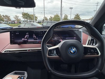 صورة 22 لـ 2022 BMW IX