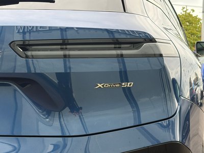 صورة 71 لـ 2022 BMW IX