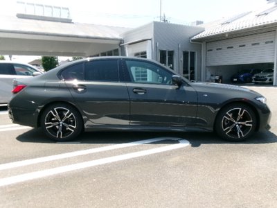 2025 BMW 3 SERIES 照片 9