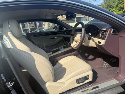 صورة 11 لـ 2019 Bentley CONTINENTAL