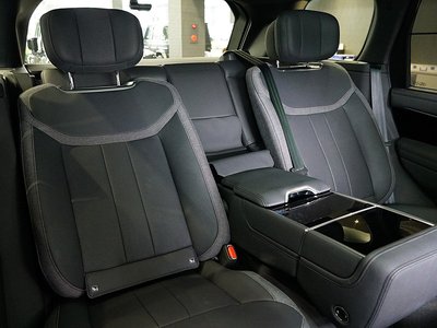 2025 LAND Rover RANGE ROVER thumbnail 23