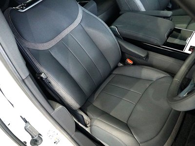 2025 LAND Rover RANGE ROVER thumbnail 22