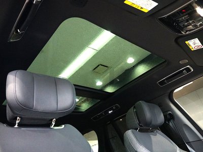 2025 LAND Rover RANGE ROVER thumbnail 28