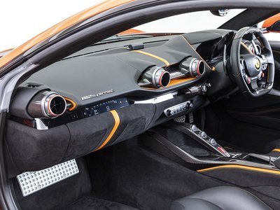 2019 Ferrari 812 SUPERFAST — фото 7