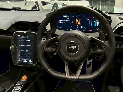 2025 Mclaren ARTURA SPIDER thumbnail 32