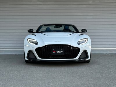 صورة 7 لـ 2023 Aston Martin DBS SUPERLEGGERA VOLANTE
