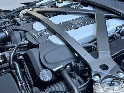 صورة 43 لـ 2023 Aston Martin DBS SUPERLEGGERA VOLANTE
