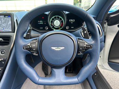 صورة 29 لـ 2023 Aston Martin DBS SUPERLEGGERA VOLANTE