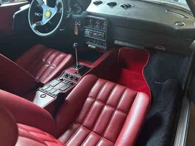 1986 Ferrari 328 GTS 照片 13