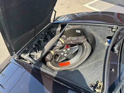 1986 Ferrari 328 GTS 照片 9