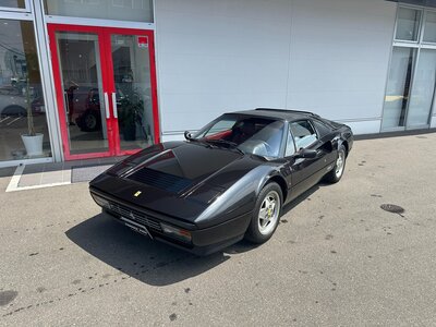 1986 Ferrari 328 GTS 照片 1
