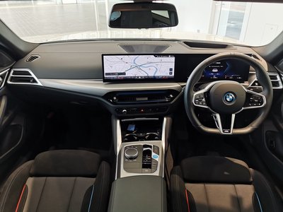 2024 BMW I4 — фото 2