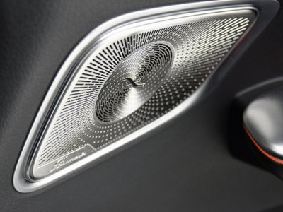 صورة 16 لـ 2024 Mercedes-BENZ GLC AMG