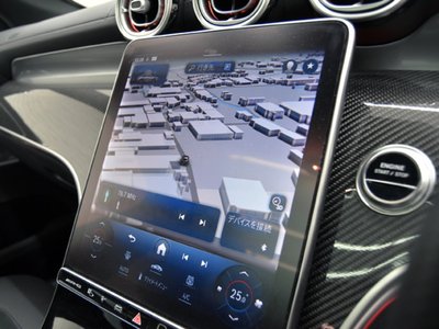 صورة 15 لـ 2024 Mercedes-BENZ GLC AMG