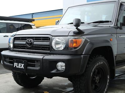 2014 Toyota LAND CRUISER 70 照片 19