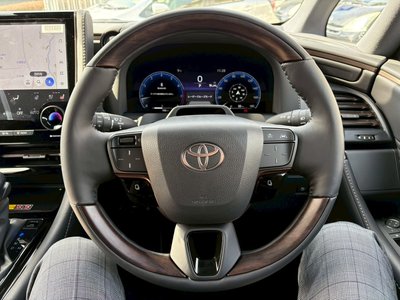 2025 Toyota ALPHARD — фото 36