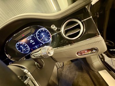 صورة 45 لـ 2019 Bentley CONTINENTAL