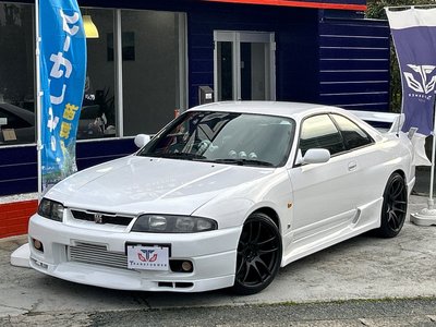 1995 Nissan SKYLINE COUPE 照片 2