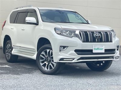 صورة 38 لـ 2022 Toyota LAND CRUISER PRADO