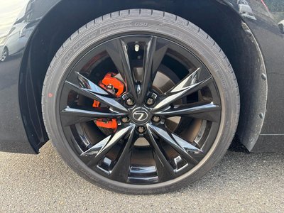 2024 Lexus ES thumbnail 44