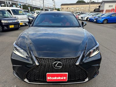2024 Lexus ES photo 9