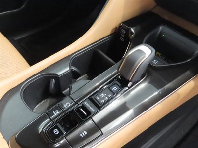 2023 Toyota CROWN SPORT — миниатюра 23