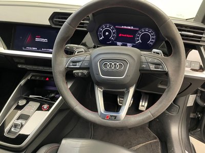 صورة 25 لـ 2022 AUDI RS3 SEDAN