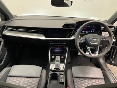 صورة 14 لـ 2022 AUDI RS3 SEDAN