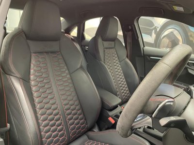 صورة 19 لـ 2022 AUDI RS3 SEDAN