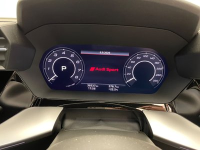 صورة 33 لـ 2022 AUDI RS3 SEDAN