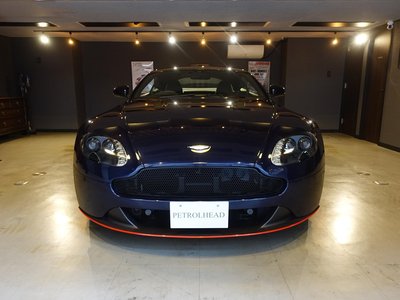 2015 Aston Martin V8 thumbnail 2