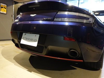 2015 Aston Martin V8 thumbnail 23