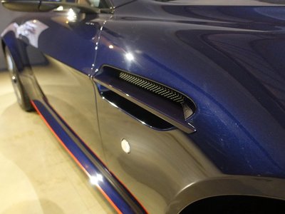 2015 Aston Martin V8 thumbnail 27