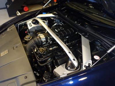 2015 Aston Martin V8 thumbnail 57