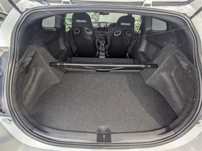صورة 15 لـ 2023 Toyota GR YARIS