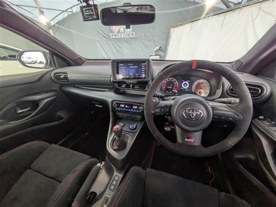 صورة 20 لـ 2023 Toyota GR YARIS