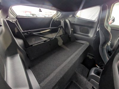 صورة 18 لـ 2023 Toyota GR YARIS