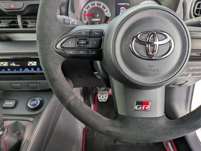 صورة 25 لـ 2023 Toyota GR YARIS
