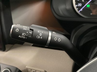 2023 LAND Rover DEFENDER thumbnail 32