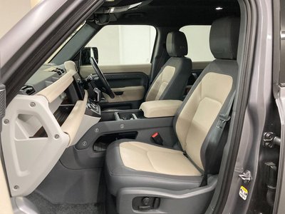 2023 LAND Rover DEFENDER thumbnail 39