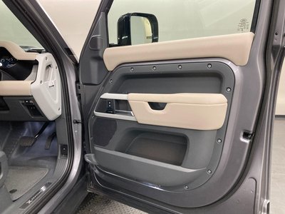 2023 LAND Rover DEFENDER thumbnail 35