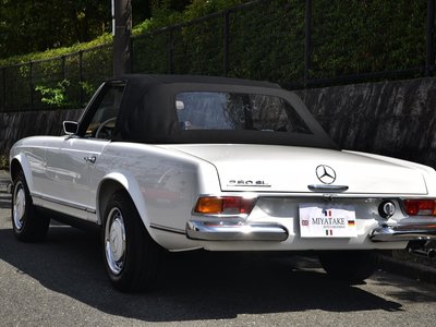 1973 Mercedes-BENZ SL thumbnail 40