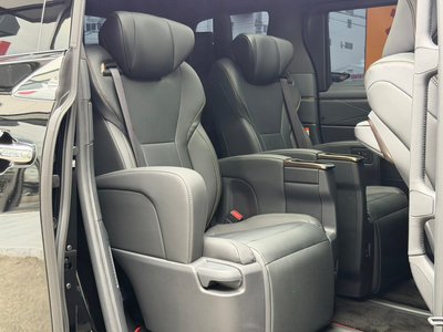 صورة 48 لـ 2026 Toyota ALPHARD