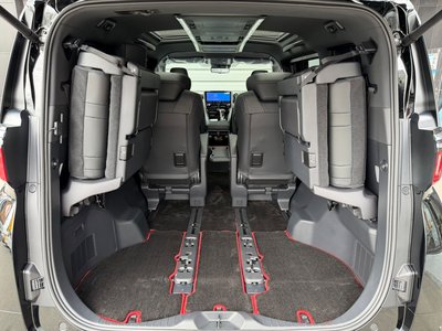 صورة 58 لـ 2026 Toyota ALPHARD