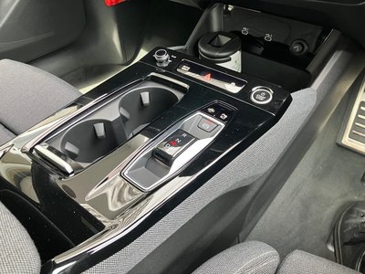 2025 AUDI A6 AVANT E-TRON — фото 11