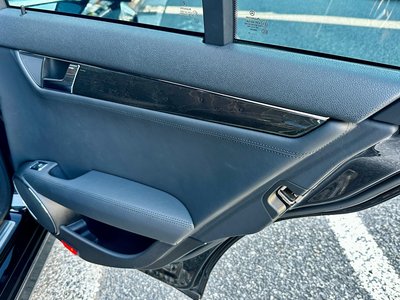 2010 Mercedes-BENZ C-CLASS AMG — фото 46